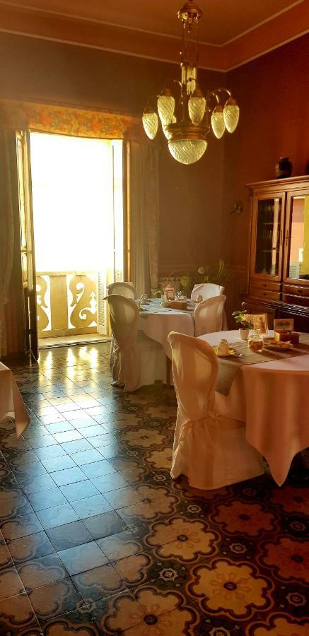 Bed and Breakfast Casa Tonina Калофорте Экстерьер фото